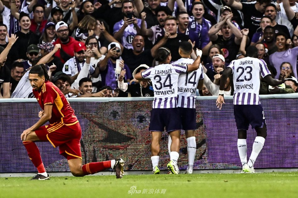 这位主持人 这位主持人