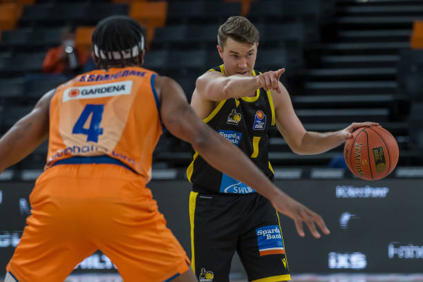 更适合SE 更适合SE