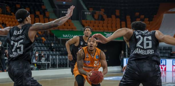 迷群体中收 迷群体中收